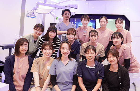 スタッフ集合写真